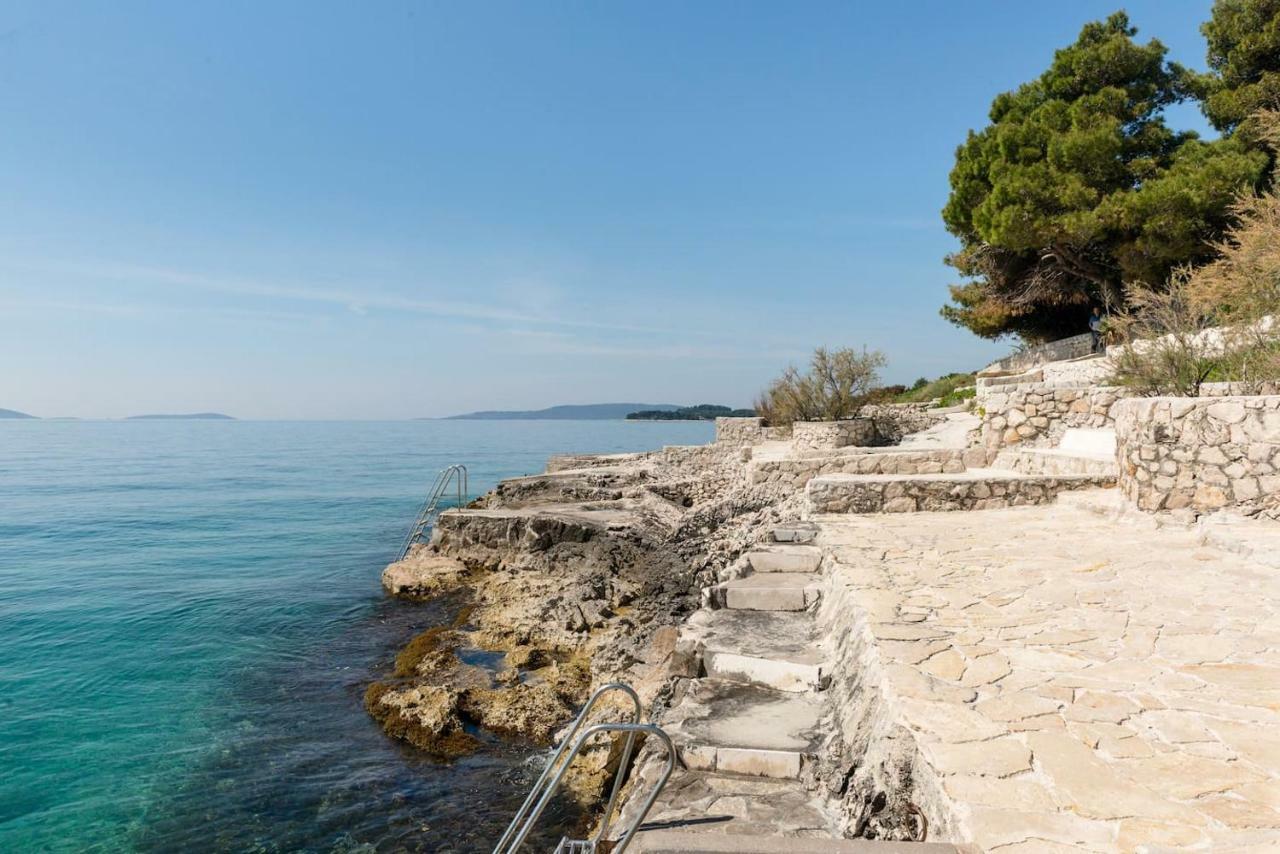 Villa Lille Trogir Exterior photo